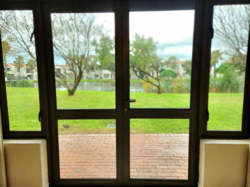 To Let 2 Bedroom Property for Rent in Greenway Western Cape